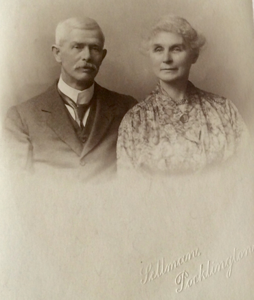 Atkinson Skinner and Minnie